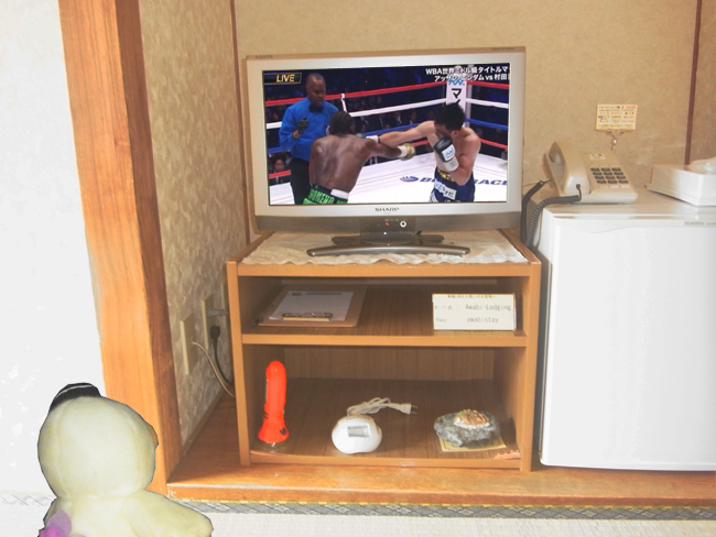 液晶テレビ