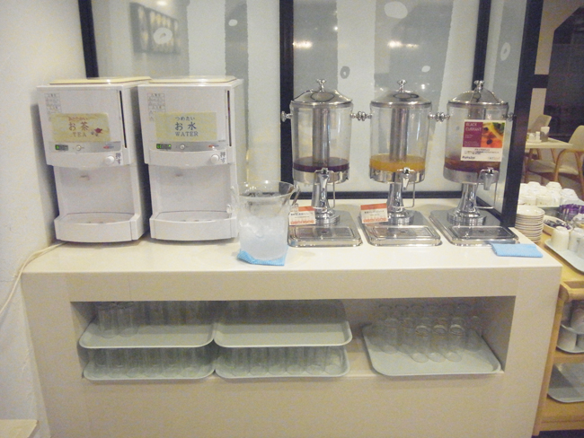 ドリンクコーナー