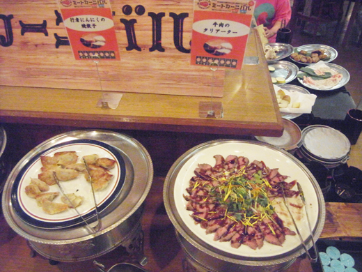 餃子とタリアーター