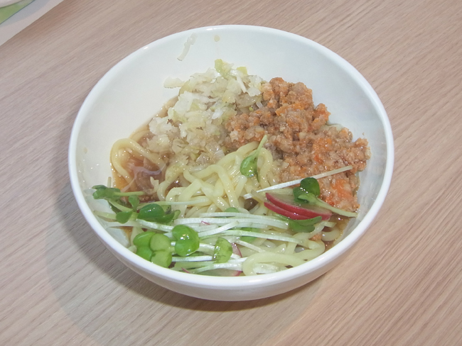 ジャジャー麺