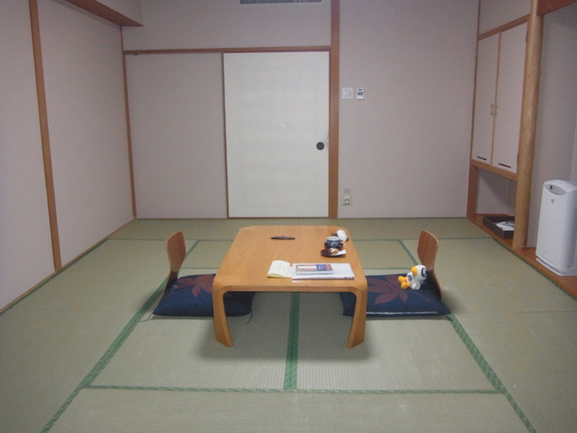 章月８畳和室