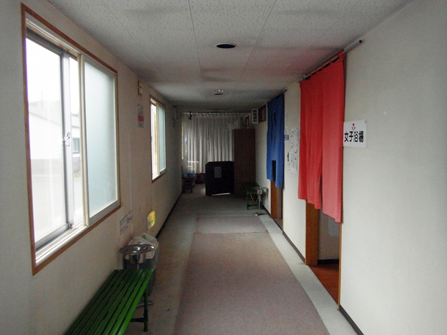 浴場入り口