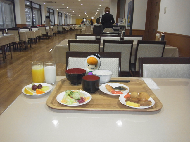 朝食