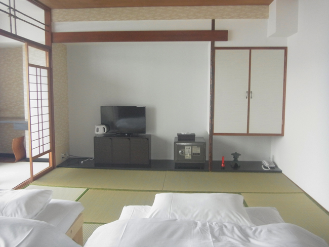 テレビ側