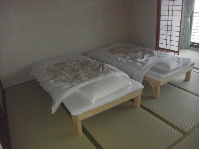 湖側の部屋
