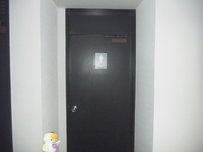 共同トイレ