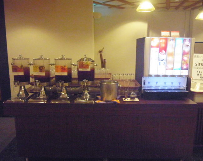 ドリンクコーナー