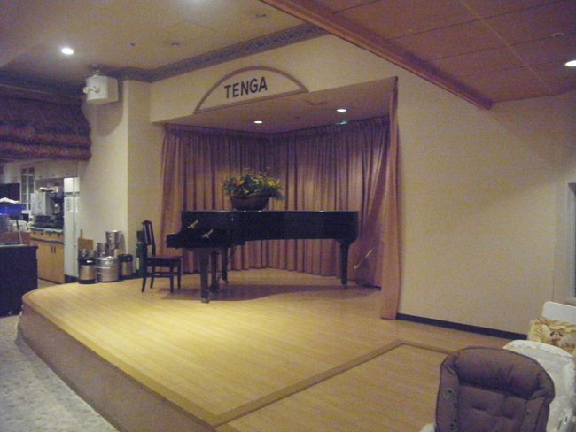 夕食会場３