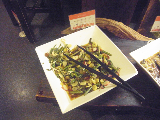 タコと山菜の煮びたし
