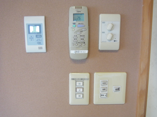 電源
